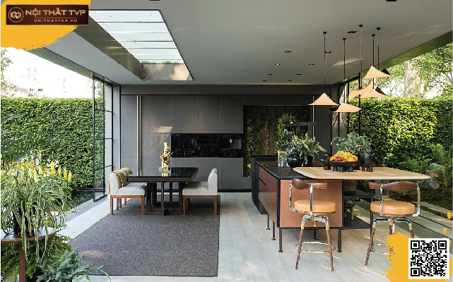 Phòng bếp kết hợp cùng sân vườn Tạo cảm giác hòa hợp với thiên nhiên 